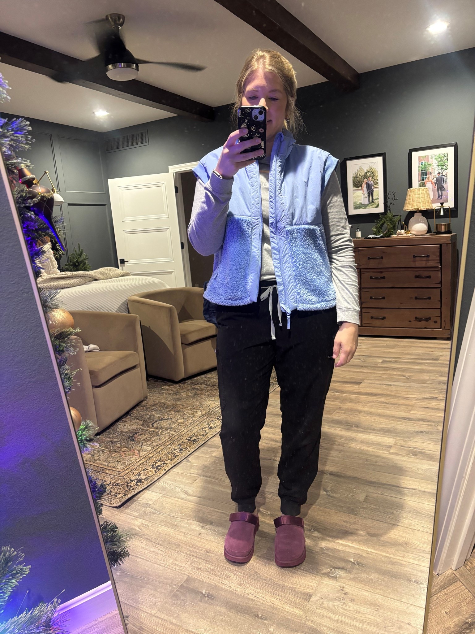 Loves a vest  

#LTKootd #LTKWorkwear #LTKU