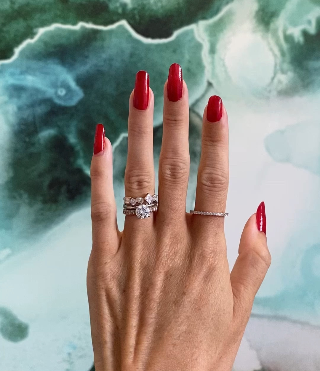 Two sided eternity band! 

#LTKwedding #LTKSeasonal #LTKstyletip