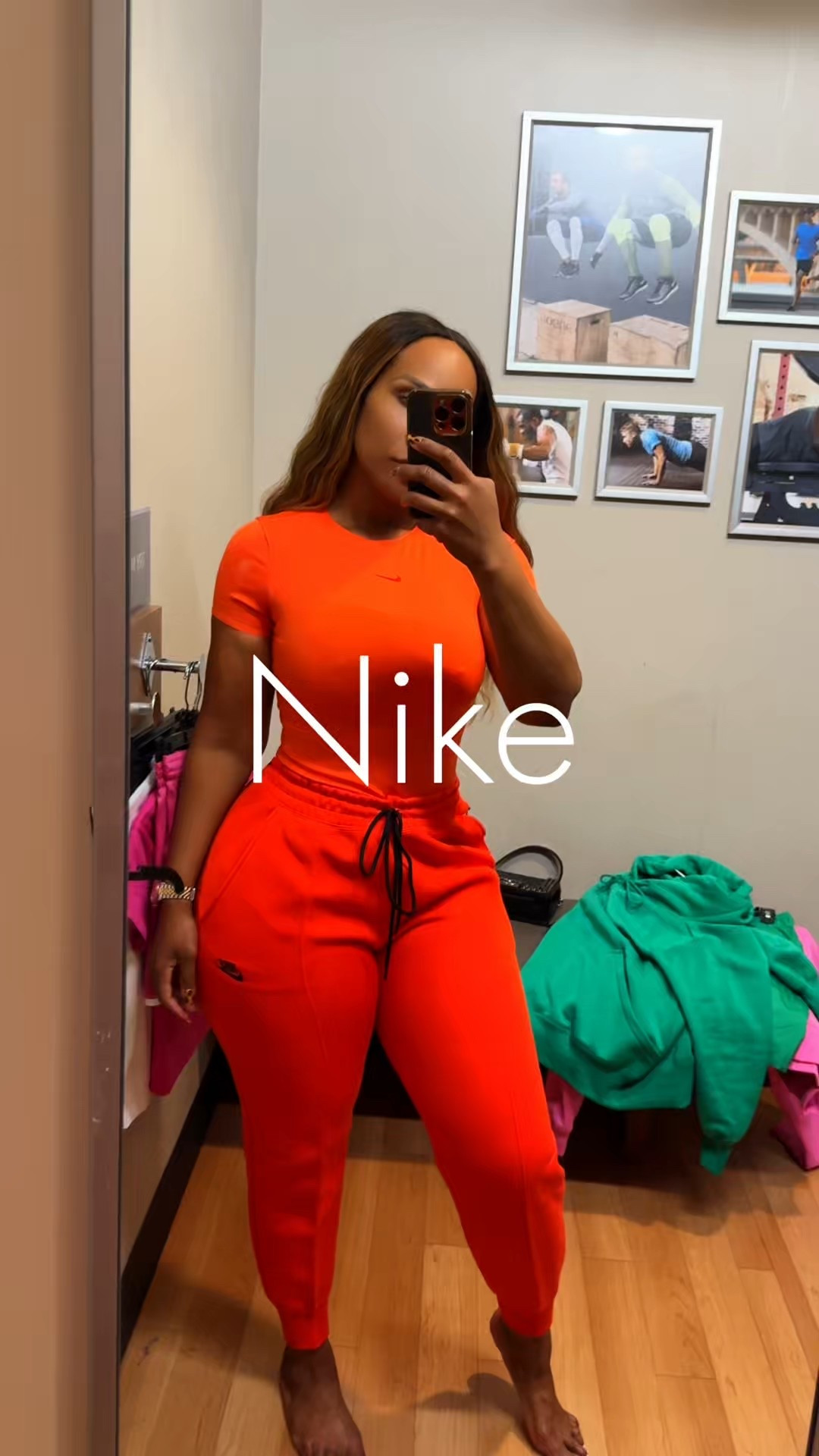Nike got me in this color 🧡 

#LTKActive #LTKMidsize #LTKStyleTip