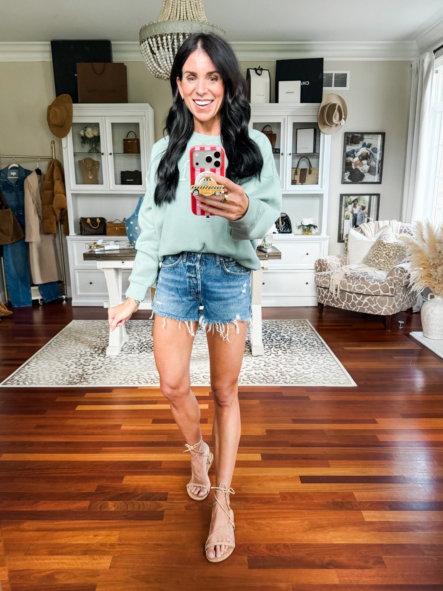 Size up n the sweatshirt for a more oversized fit
I’m in a medium 
@Target 

#LTKmomlife #LTKootd #LTKMothersDay