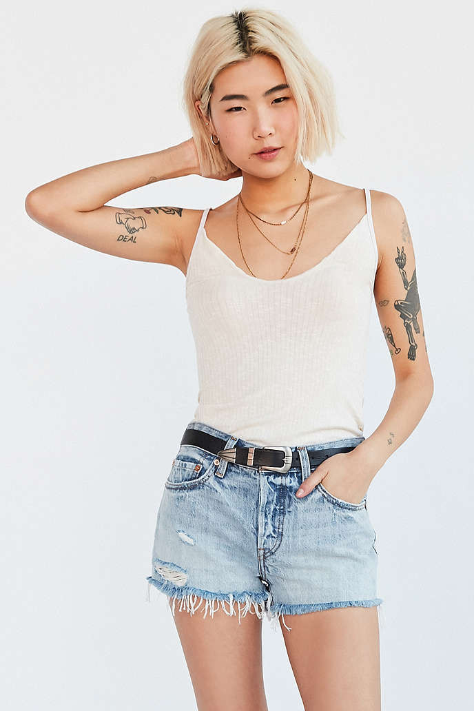 Levi's 501 Frayed Denim Short | Urban Outfitters US