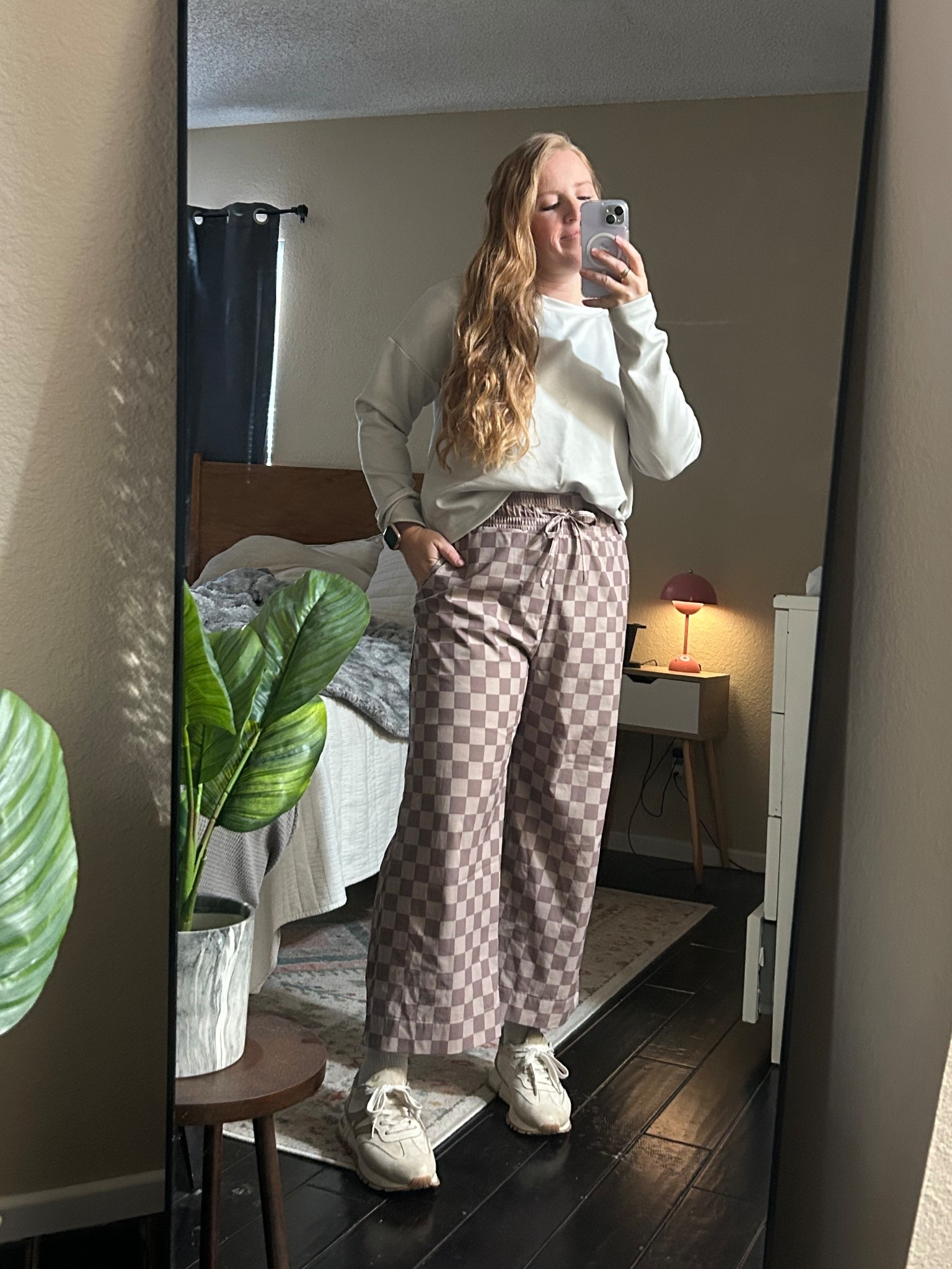 These pants are that stretchy-athletic material with great pockets! Comes in petite sizes !