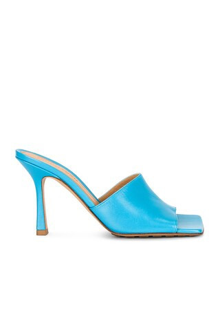 Bottega Veneta Leather Mules in Sky Blue - Blue. Size 36.5 (also in 36, 37). | FWRD 
