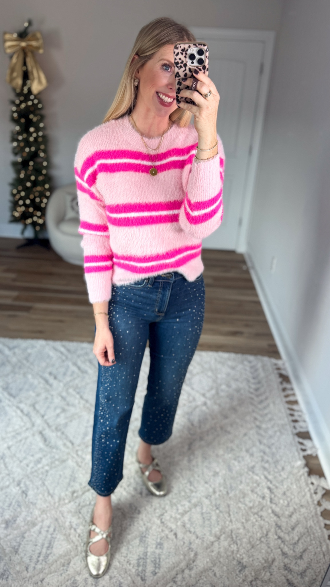 Daily try on, Walmart outfit, Walmart fashion, Walmart try on, pink stripe sweater, sparkle jeans

Small, 2 

#LTKStyleTip #LTKHoliday #LTKFindsUnder50