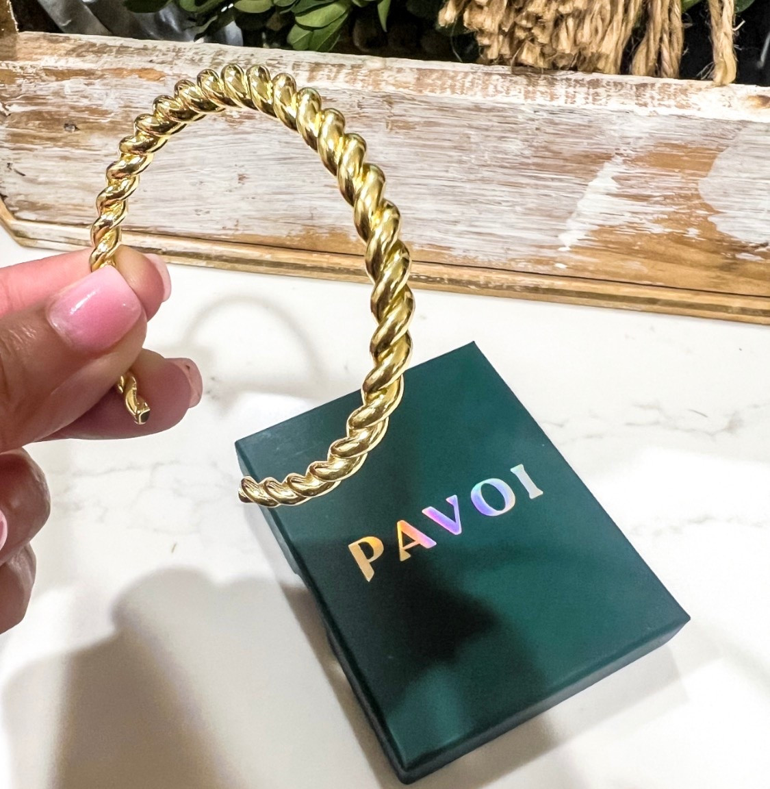 Amazon Pavoi bracelet.