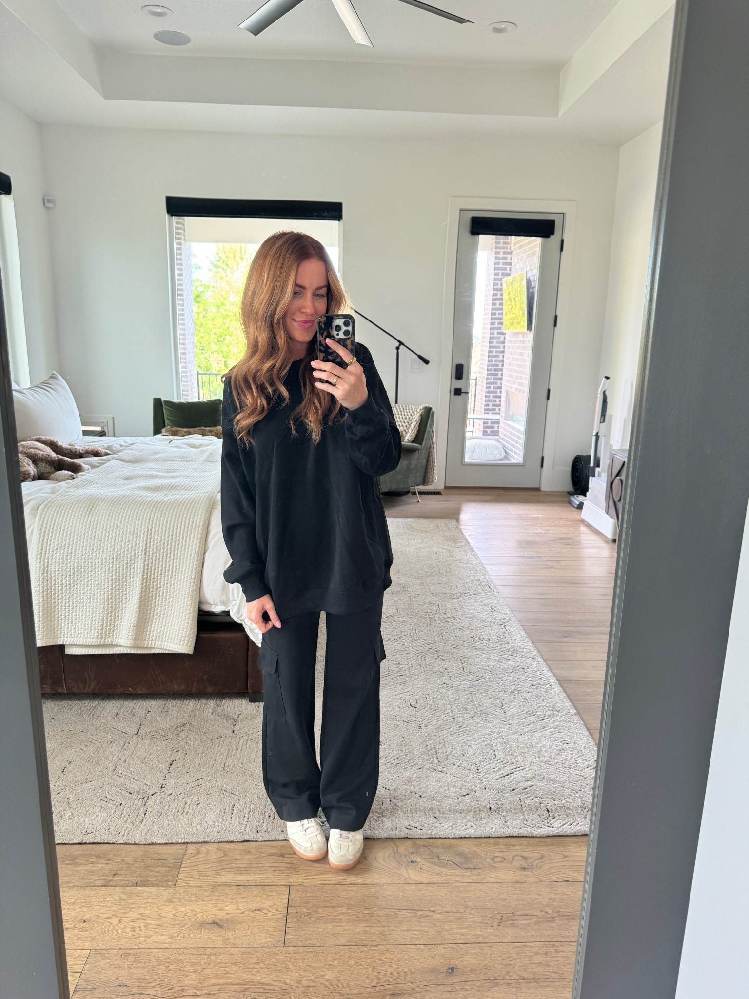 Sharing some finds from @walmartfashion today! I size up in the crewneck to a large for an oversized fit and got an XS in the pants! #WalmartPartner #WalmartFashion 

#LTKStyleTip #LTKFindsUnder50