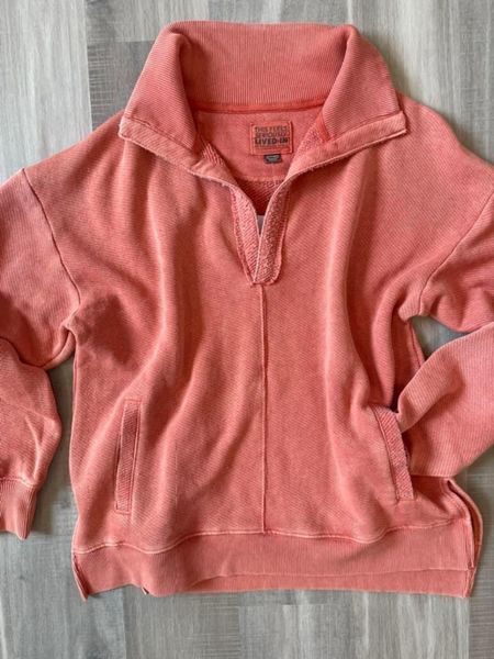 I’ve been waiting for this lightweight sweatshirt to go on sale! 🙌 Today is the day! Size down one! 

Use c0de: sunset, lots of other colors too! 

Xo, Brooke

#LTKFestival #LTKTravel #LTKStyleTip