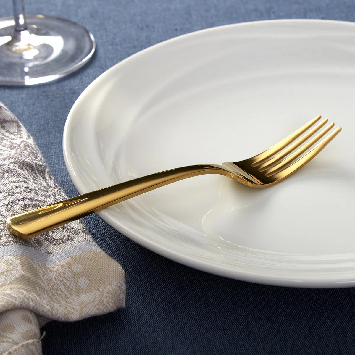 Oneida Aptitude Glossy Midnight 20 Piece Set, Service for 4 | Wayfair North America