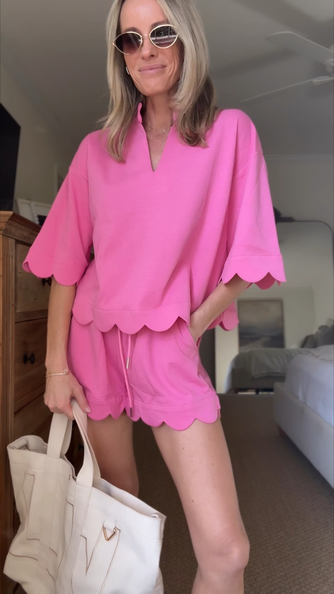 The spring break easy looks you have been asking for! It’s not all about the dresses…. easy sets and bright colors are all you need sometimes ☀️🩷 love these looks! My code Leigh15 gets you an extra 15% off too! @shop_avara #avaraista #shopavara