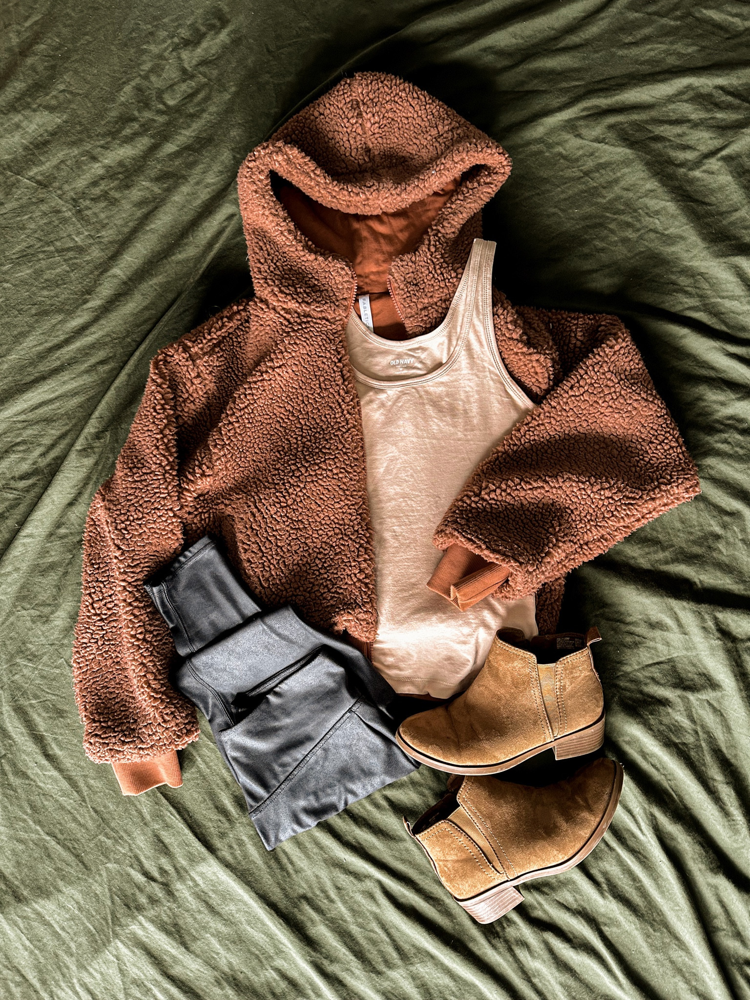 Laid back winter look
Bear jacket 
Spanx 
Black leggings 
Brown booties
Neutral outfit 

#LTKshoecrush #LTKstyletip #LTKSeasonal