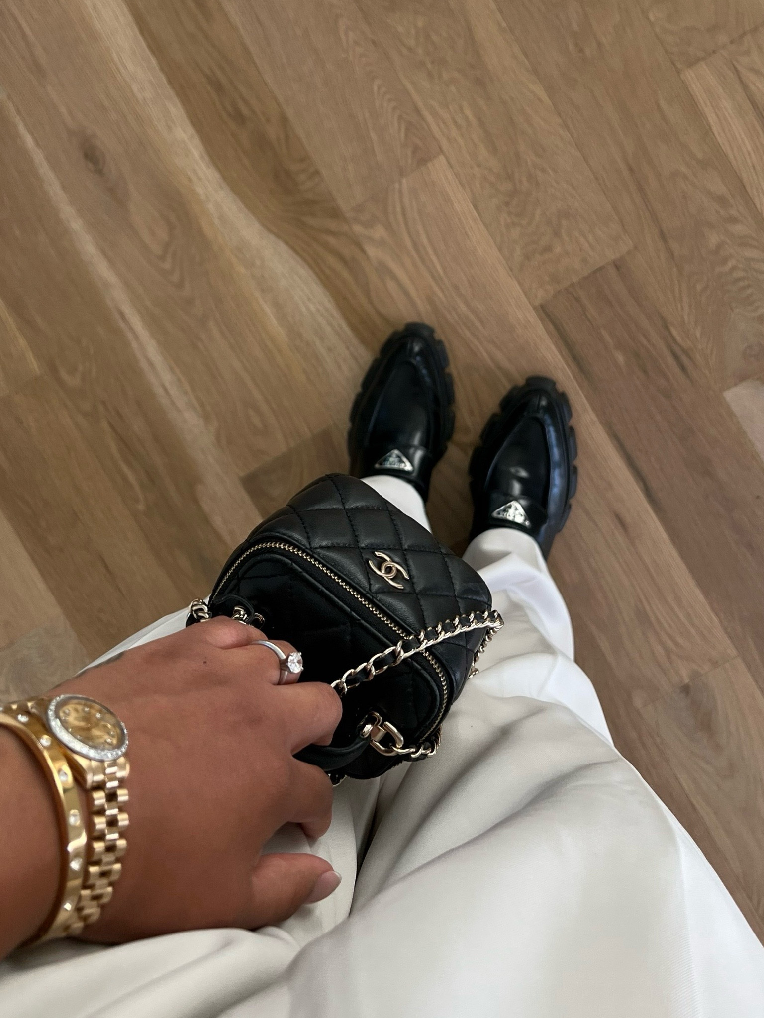 A moment for the Prada loafers 🖤😭

#LTKshoecrush