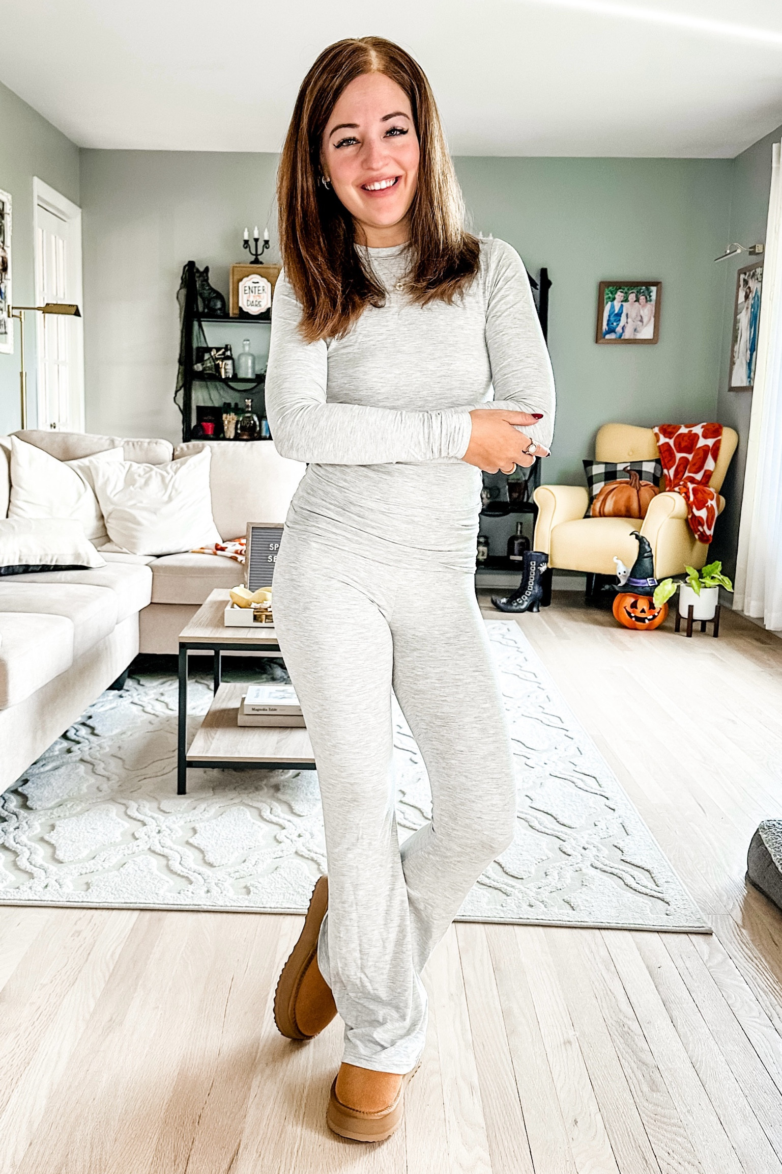🤍🩶 Lounge & Chill Set. $34 Ugg boot dupes 🙌🏻 & sustainable fabrics set 🌿

#LTKSaleAlert #LTKStyleTip #LTKGiftGuide