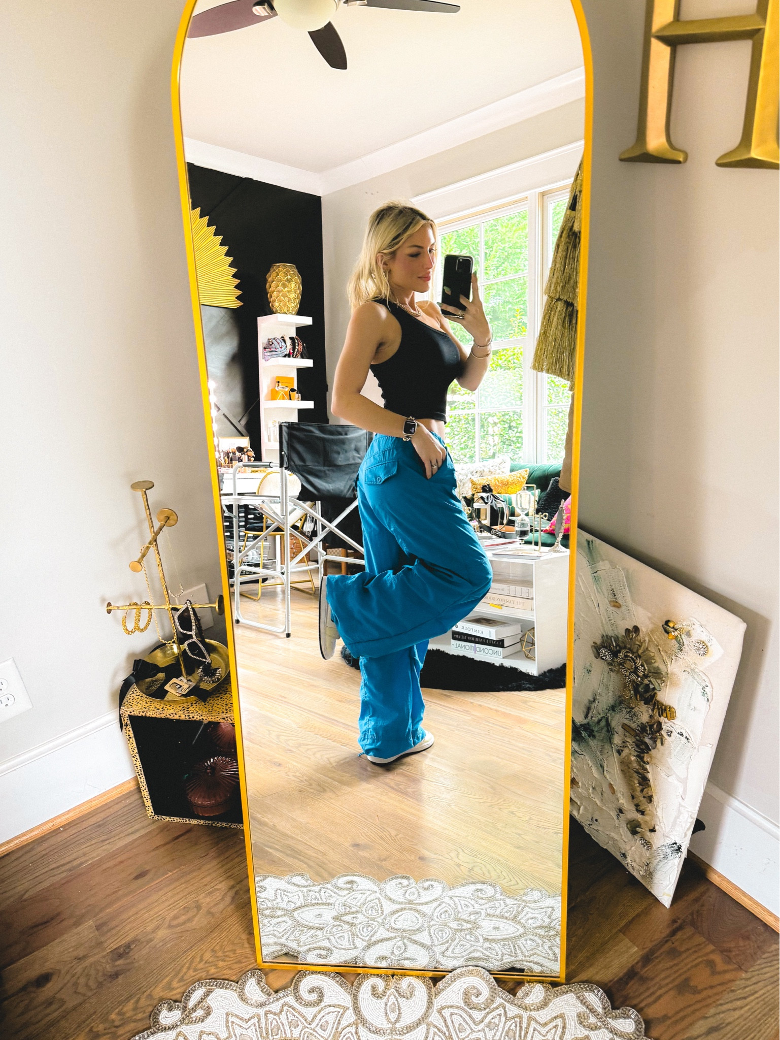 Cargo pants: where baggy is better 🥶

#LTKstyletip #LTKSpringSale #LTKsalealert