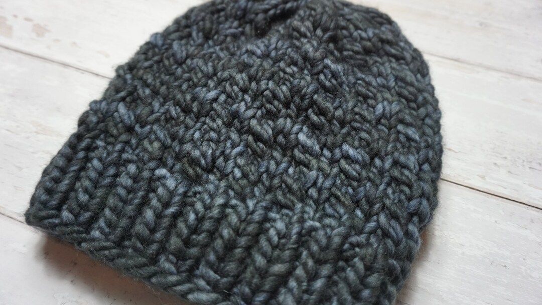 Adult Knitted Super Chunky Beanie in Charcoal Grey // Handmade - Etsy UK | Etsy (UK)