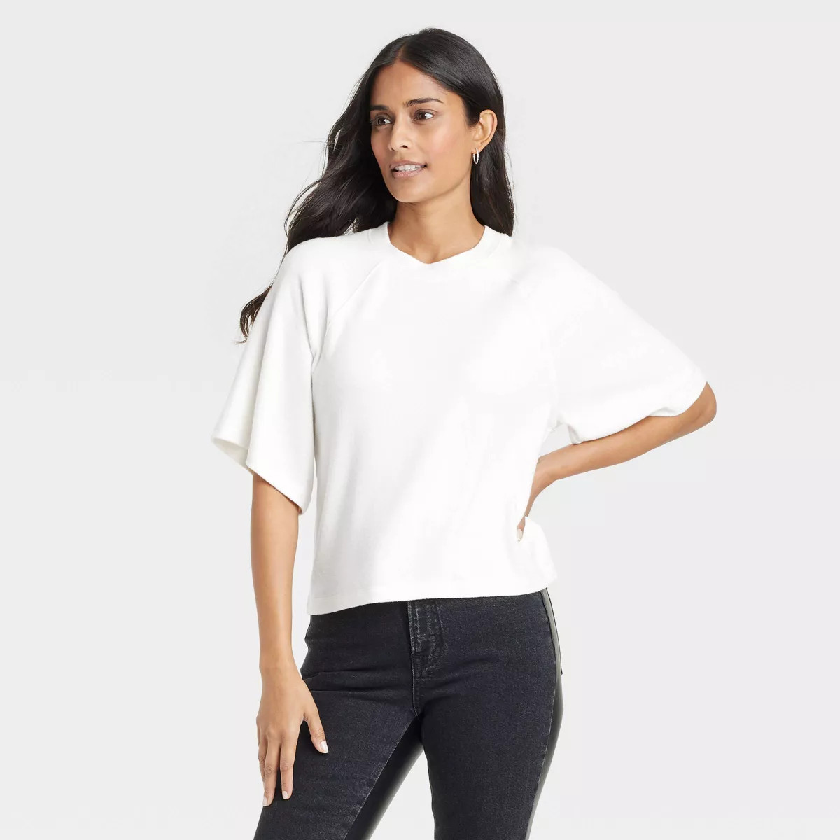 Women's Short Sleeve Knit T-Shirt - Universal Thread™ White XS | Target