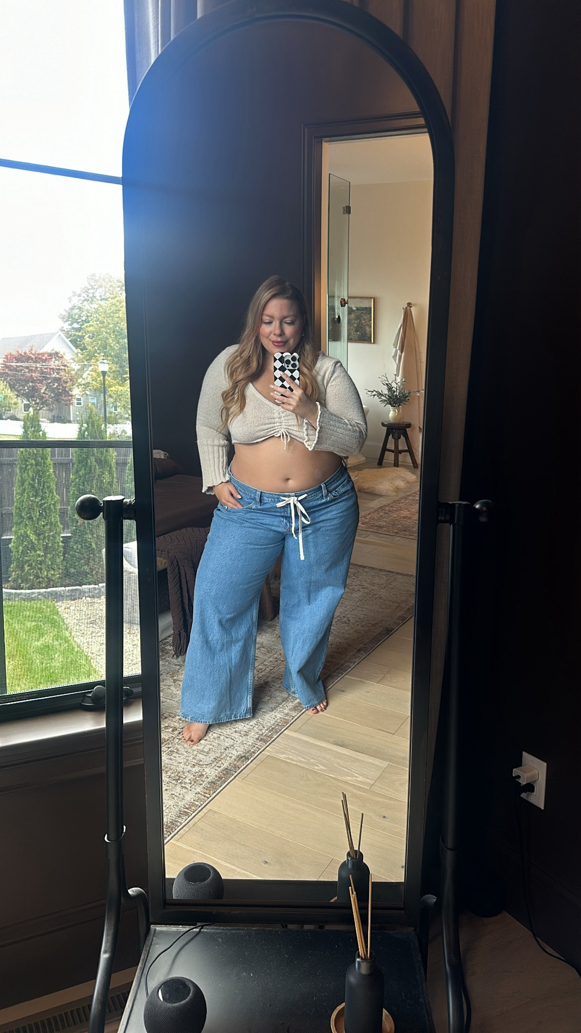 Curve love baggy jeans that are also bump friendly! Sized up from my normal 32 to 34 and they have plenty of room to grow into.

Pregnancy, bump style, Abercrombie denim

#LTKStyleTip #LTKBump #LTKMidsize