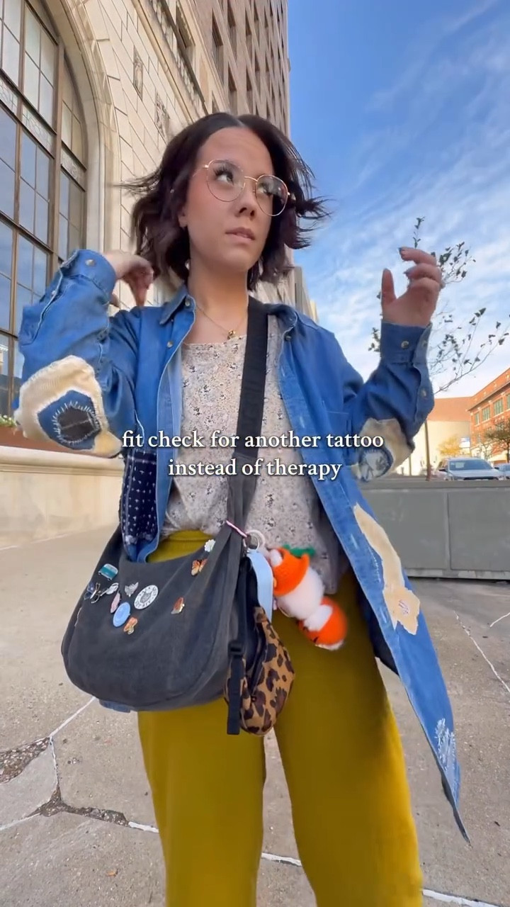 here we go again 💉 #tattoo #fitcheck #fallfashion #ootd @oldnavy @vans @baggu @twistedaways