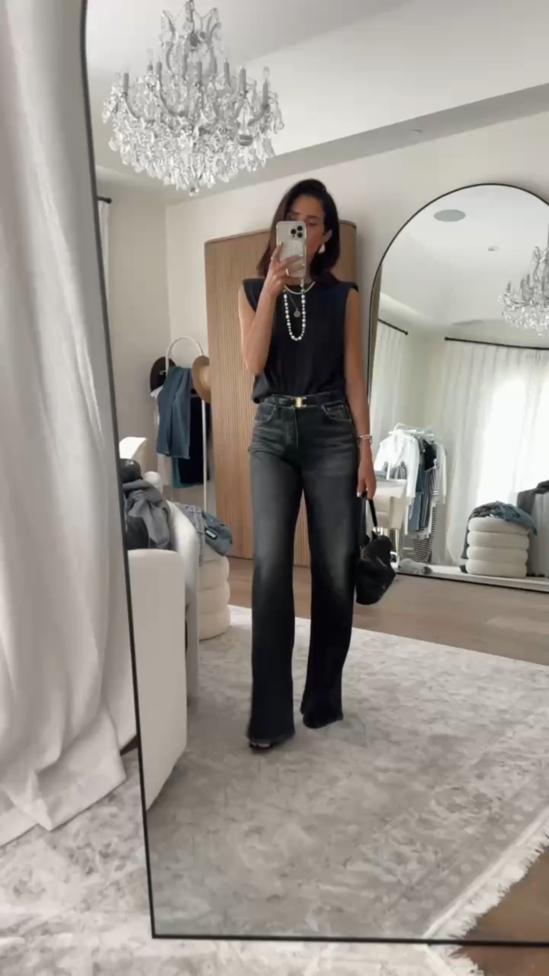 Girls, I’m obsessed with these sweatpant jeans! They do run big and I sized down one size, I’m just shy or 5-7” wearing the size 24 and size small tee. 🚨 FYI do not put these in the dryer! Xx
StylinByAylin, Aylin

#LTKStyleTip #LTKSeasonal #LTKBeauty