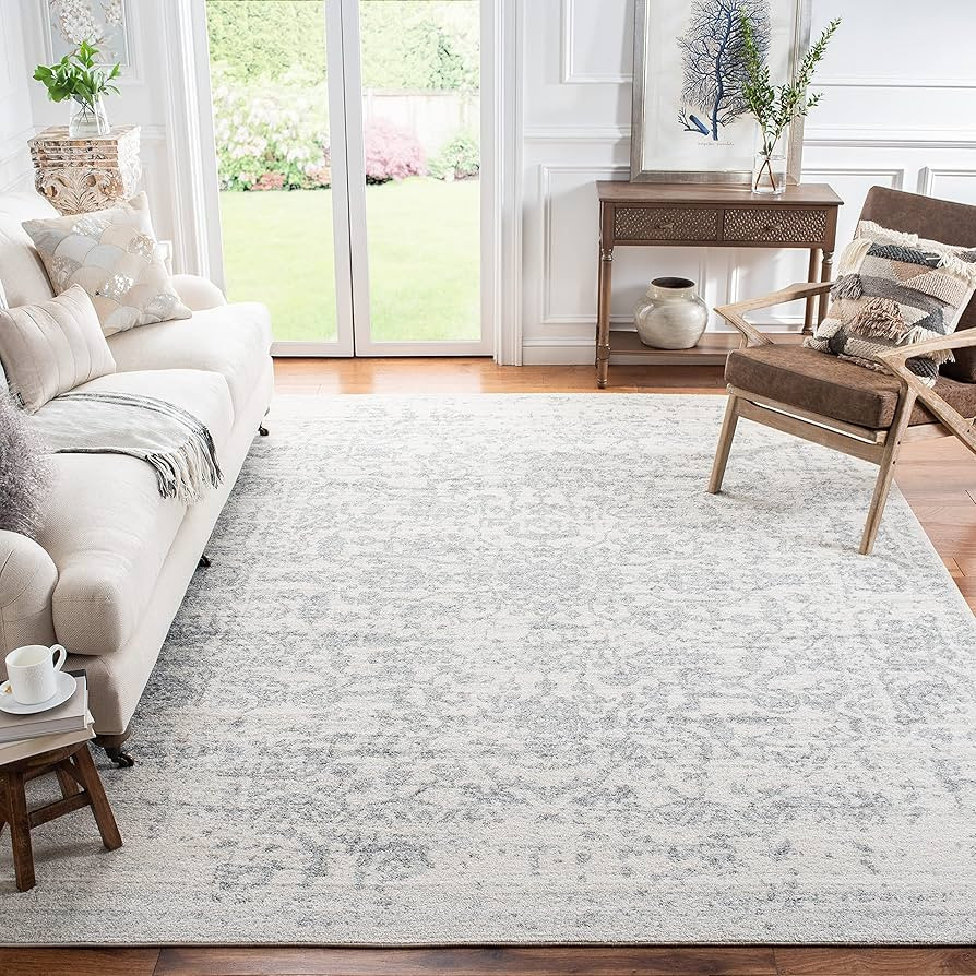 SAFAVIEH Madison Collection Area Rug - 8' x 10', Silver & Ivory, Snowflake Medallion Distressed D... | Amazon (US)