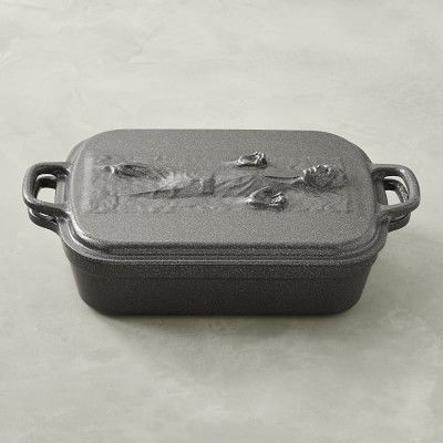 Le Creuset Cast-Iron Star Wars Han Solo™ Carbonite Signature Roaster, 5 1/4-Qt. | Williams-Sonoma