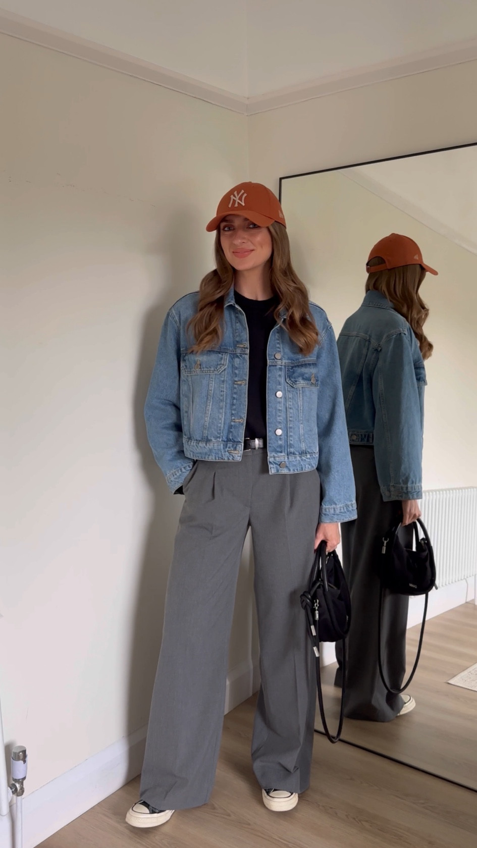 Styling grey trousers

WATthebrand denim jacket, I wear the XS/8
26 Long in the Abercrombie Grey Mid Rise Tailored Wide Leg Pant
I'm 5ft 6
Abercrombie black knitted t-shirt style short sleeve jumper
Ganni black mini knot bag 
New Era cap
Converse chuck 70 hi-tops






Grey trouser outfit, denim jacket outfit, wardrobe staples, wide leg trousers
smart casual outfit, converse outfit, cap outfit

#LTKeurope #LTKuk #AugustBrandSpotlight