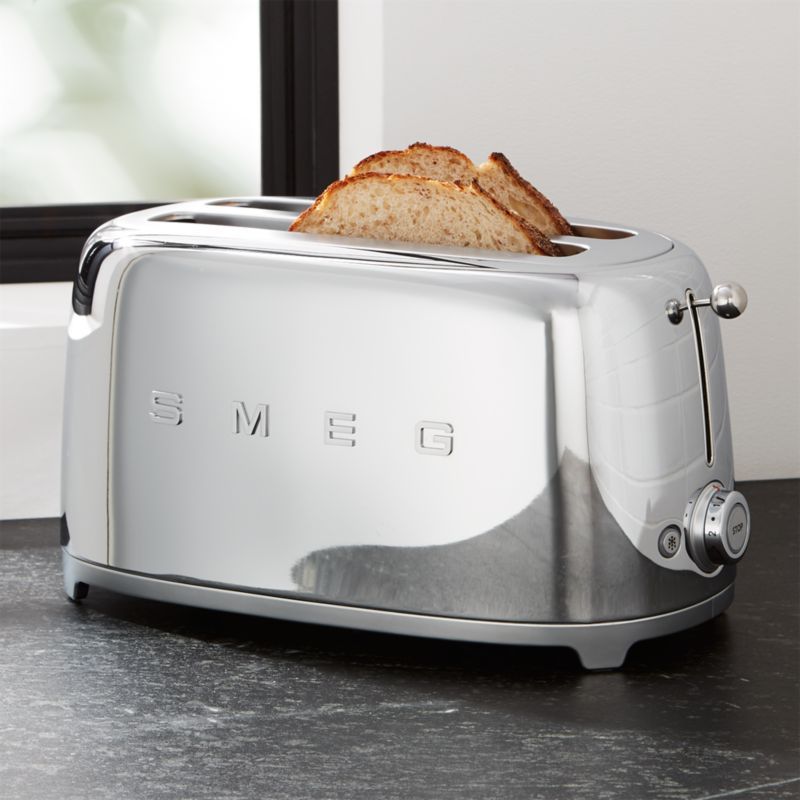 SMEG Silver 4-Slice Retro Toaster + Reviews | Crate and Barrel | Crate & Barrel