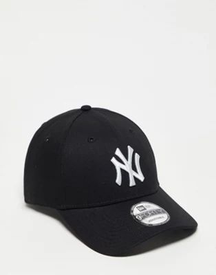 New Era MLB 9forty NY Yankees adjustable unisex cap in black | ASOS | ASOS (Global)