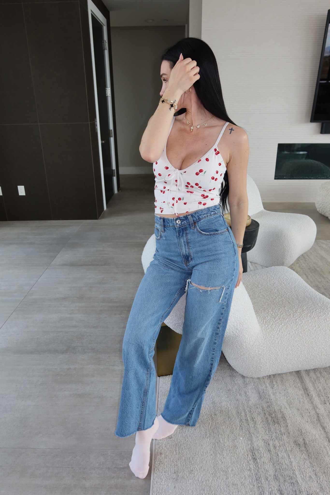 OOTD 🍒 On sale today! Use code “AFLTK” for an extra 25% off!




Abercrombie, Abercrombie Finds, Fashion

#LTKStyleTip #LTKSpringSale
