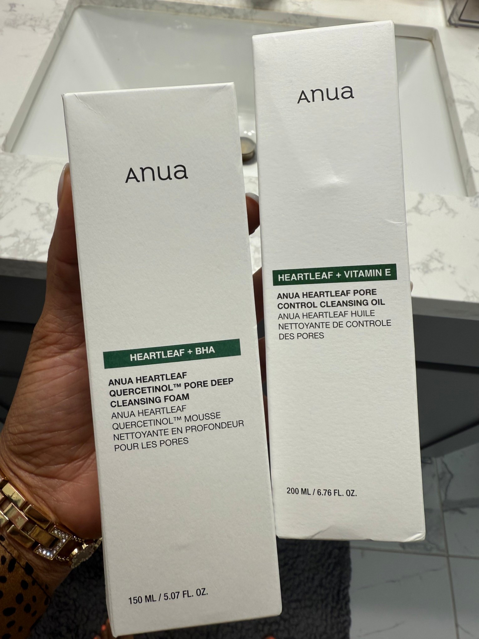 I’ve been loving the Anua Heartleaf Cleansing Duo — the Pore Control Cleansing Oil + Quercetinol Deep Cleansing Foam 🫧

Gentle, refreshing, and actually gets deep into the pores.  Get both at a discounted price when you purchase the duo set!

Tagging the link below to shop and save on this Korean skincare must-have 🛒👇

#AnuaSkincare #DoubleCleansing #KoreanSkincare #HeartleafCleanser #GlassSkinRoutine #LTKFinds #SkincareSale


#LTKFindsUnder50 #LTKBeauty