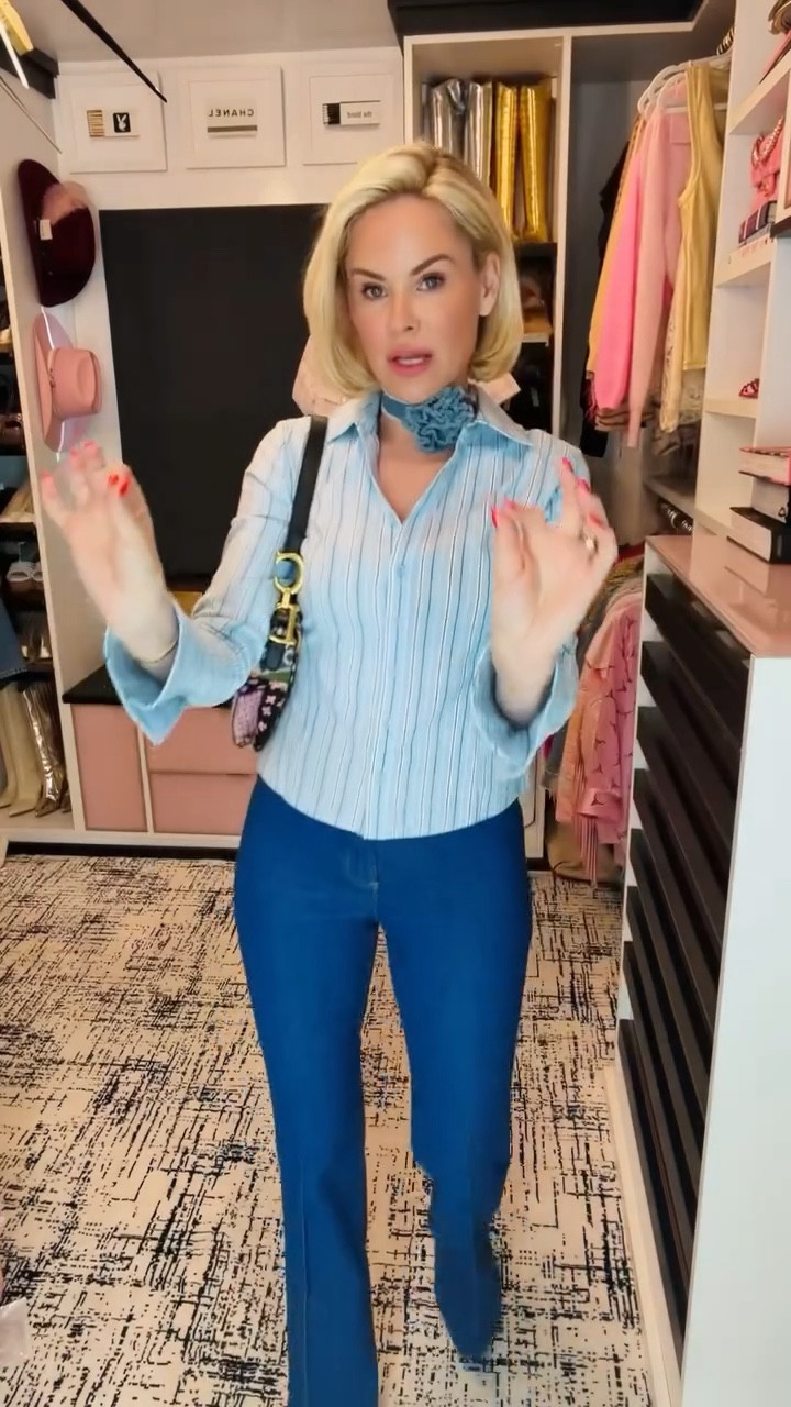 If you’re looking for the MOST flattering jeans comment 🍑 below