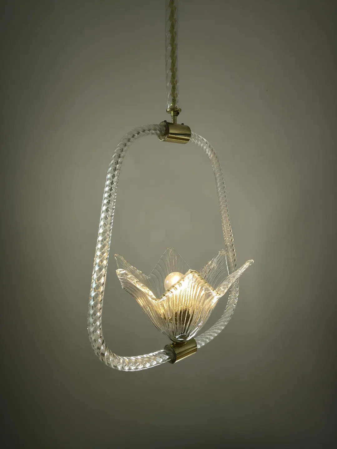 Delicate Barovier Flower in Ribbed Glass, Supported by Two "torchon" Glass Arches. Late 1940s. - ... | Etsy (US)