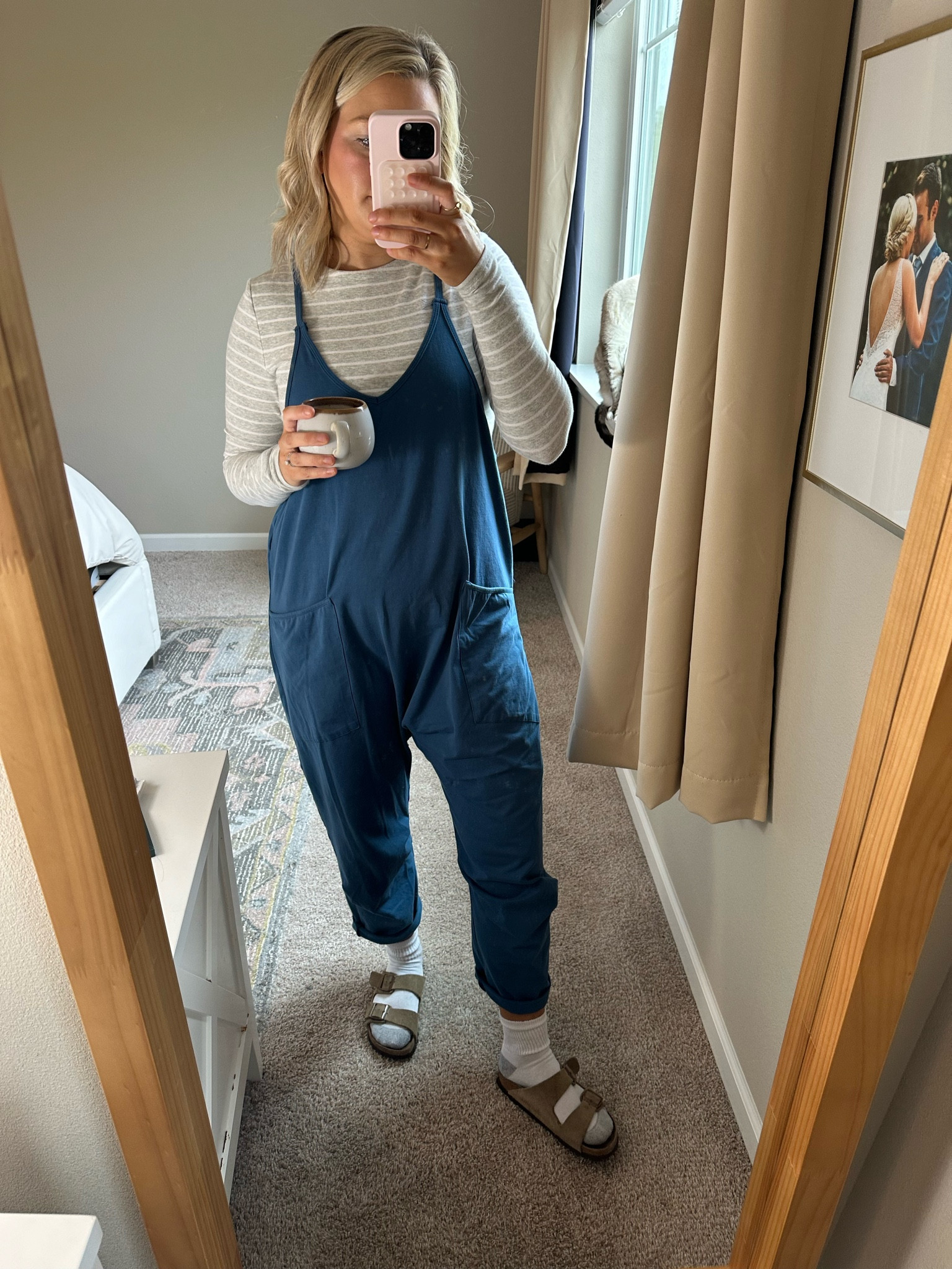 comfy mom fit 

Bodysuit is old Abercrombie but linked my fav from amazon (size up)

#LTKStyleTip #LTKFindsUnder50