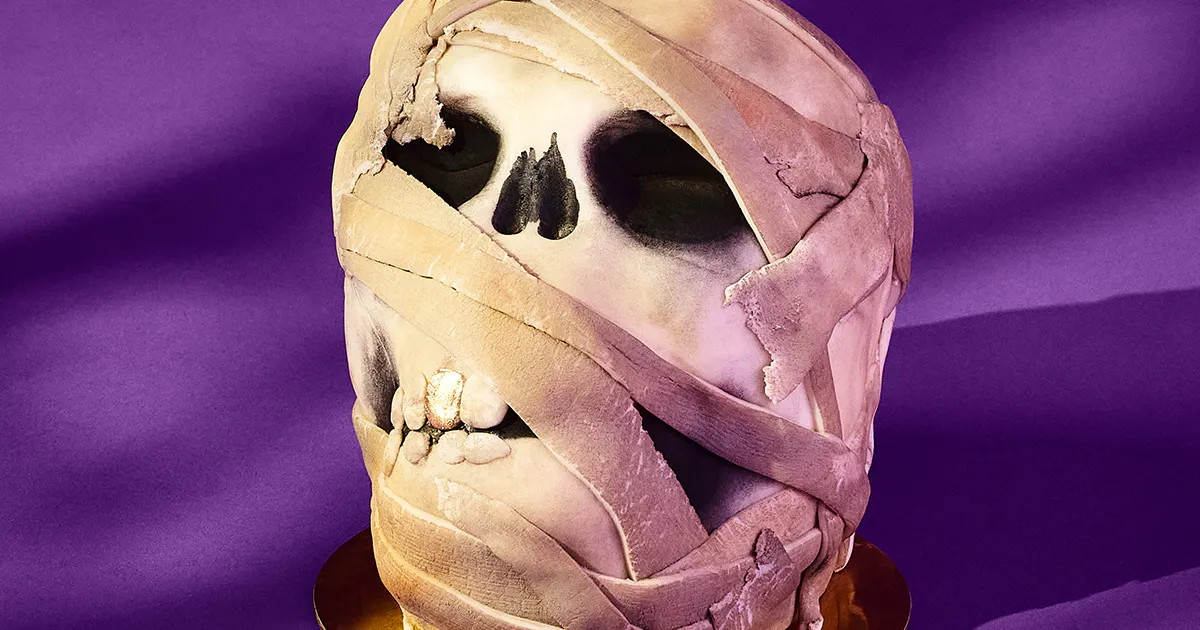Mummy Skull Cake by Elle's Belles Bakery | Goldbelly | Goldbelly