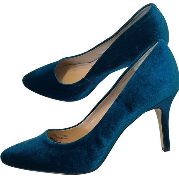 EUC INC International Concepts 8 1/2 Teal Zitah velvet stiletto pumps 2178 | Poshmark