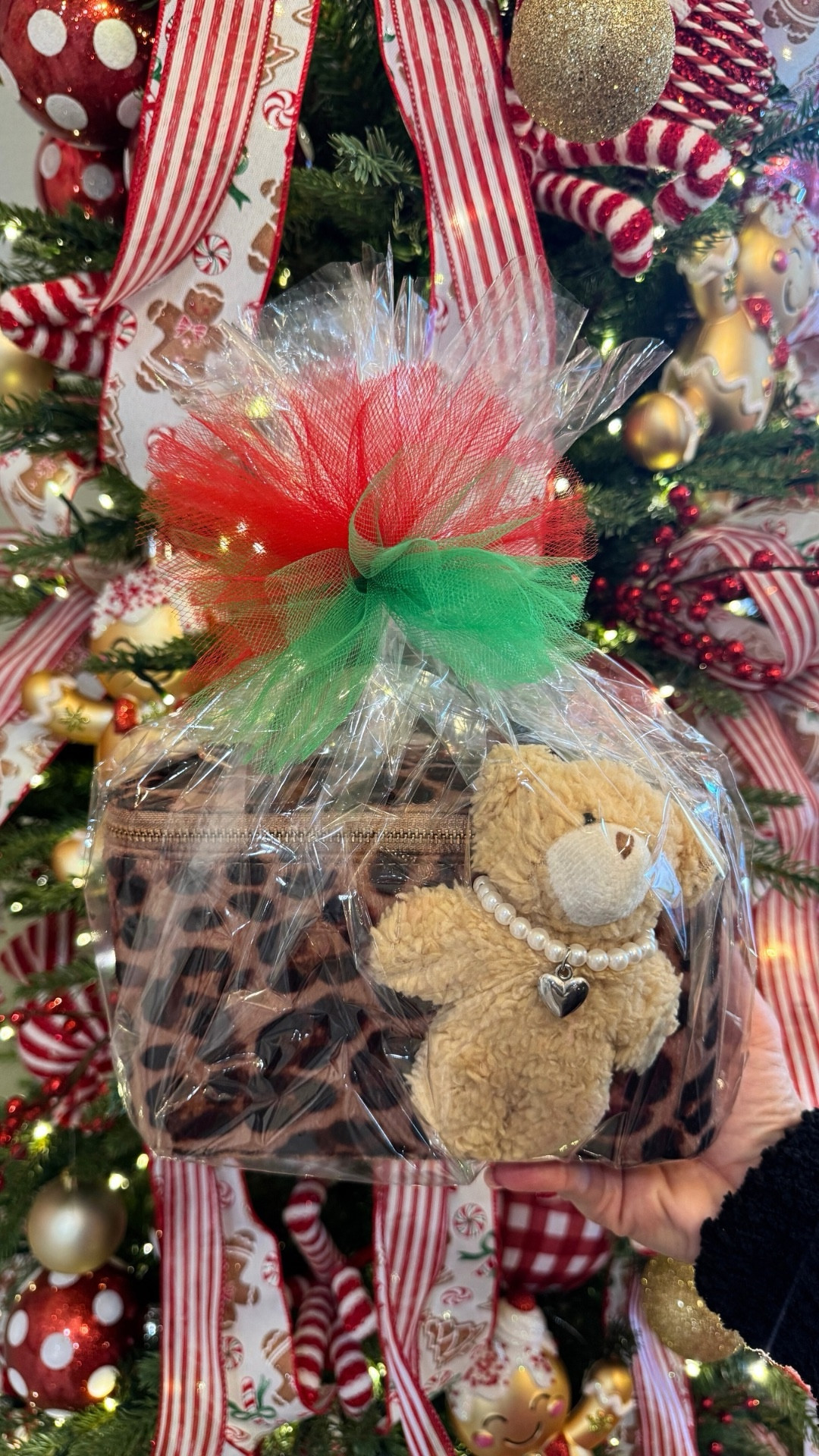 Looking for a cute Christmas gift for girls that’s fun, useful, and easy to put together? 🎄🎀

This makes the perfect:
• Christmas gift for teen girls
• Stocking stuffer ideas (just split the goodies!)
• Tween Christmas gift
• Gift for daughters, nieces, granddaughters, or besties
• Last-minute Christmas gift idea

#christmasgiftideas #christmasgiftsforher #christmasgifts #girliechristmas #stockingstufferideas #teenchristmasgifts #tweenchristmas #holidaygiftideas #festivefinds #christmasinspo #giftinspo 

#LTKSeasonal #LTKHoliday #LTKGiftGuide