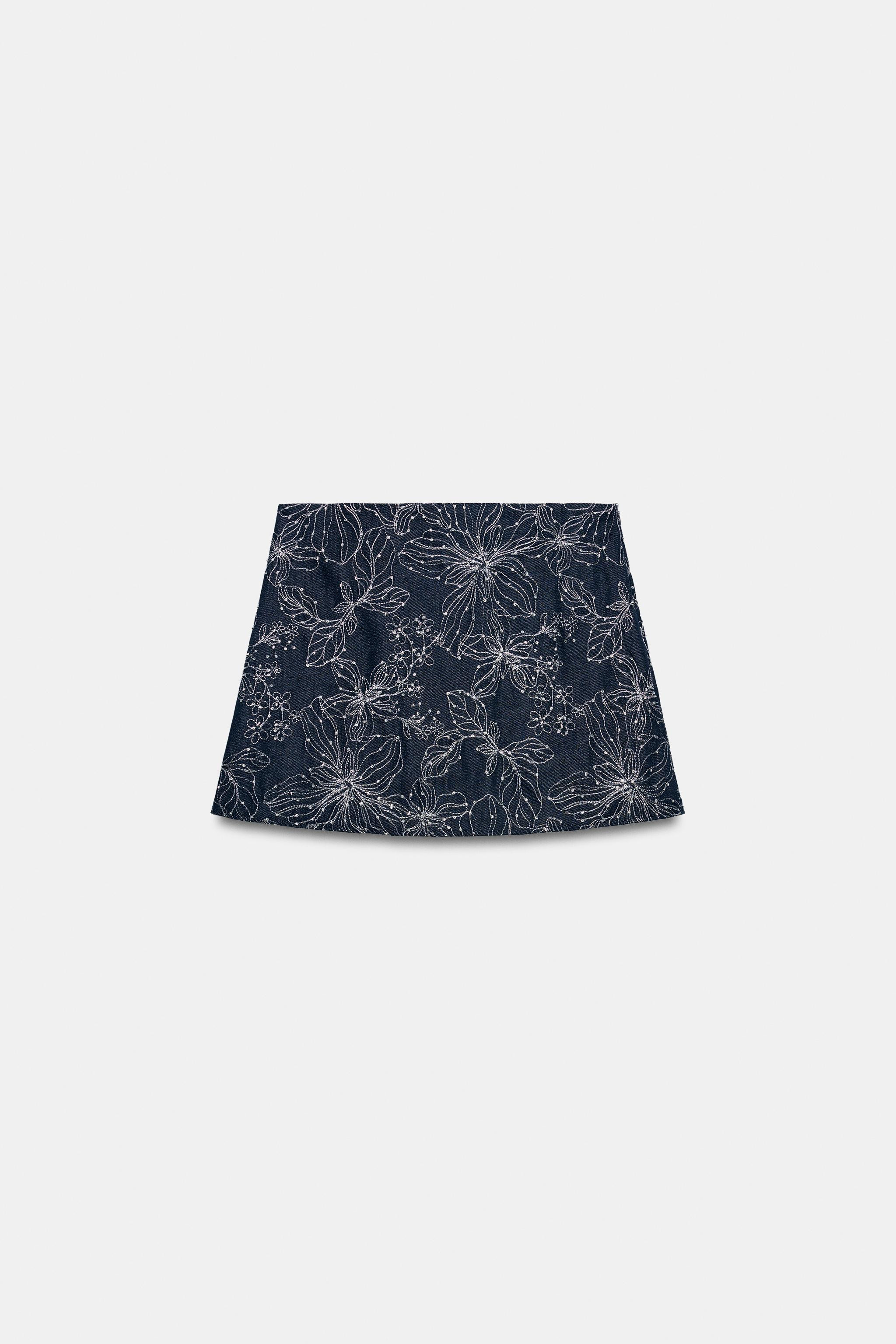 SEQUIN EMBROIDERED SKORT | Zara UK