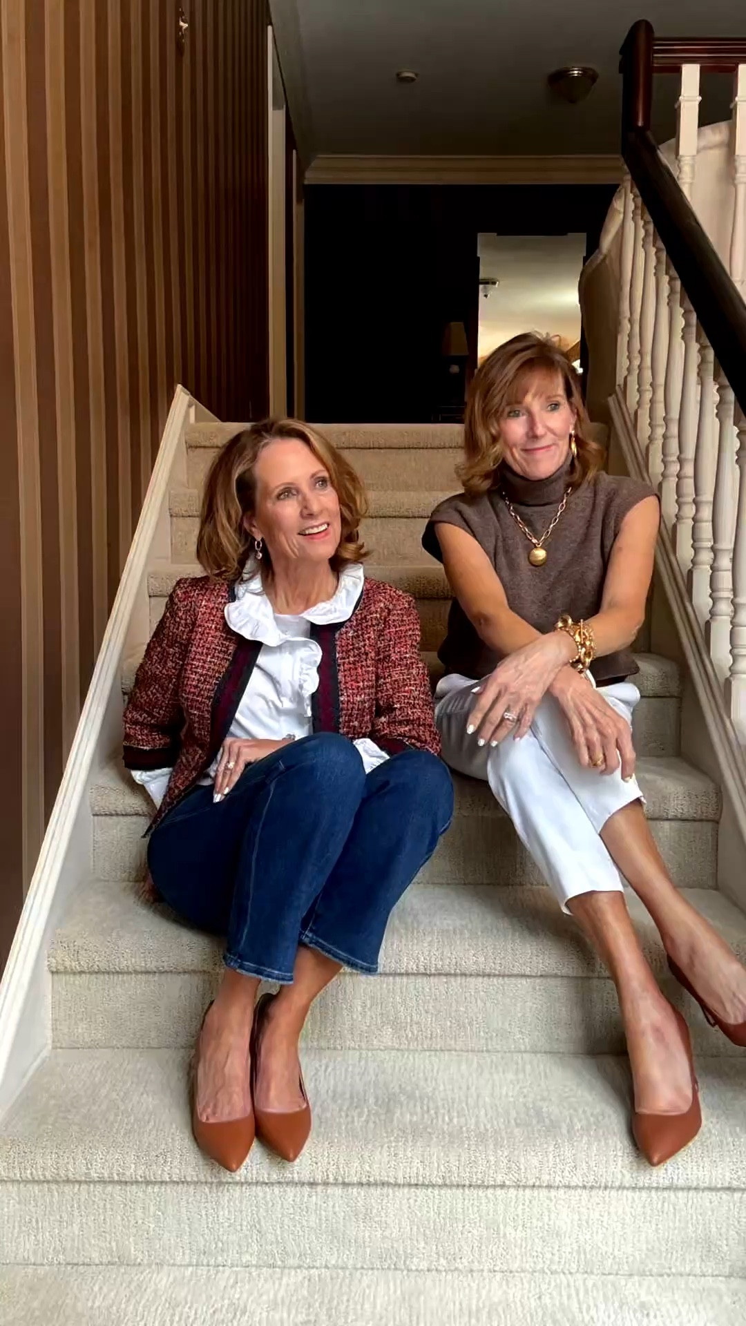 Every woman needs a great pair of heels that she can reach for and knows that she will be comfortable wearing for hours on end. Ally shoes knows this and has developed a collection of heels, boots, and now flats using their Patent Pending internal structure and padded interior. 
We love these shoes and trust us, so will you! Your feet will thank you!

10% off your first purchase using promo code SEASONS. 

#giftedbyAlly
#conquerincomfort




#LTKOver40 #LTKWorkwear