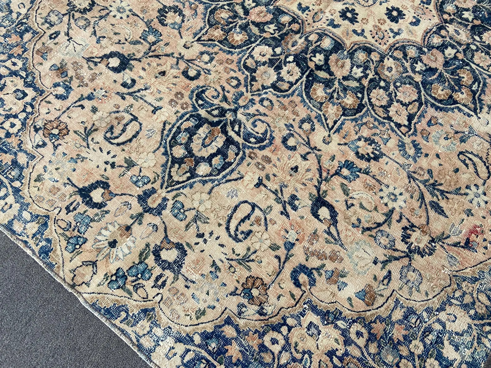 Vintage Persiani Rug --Antique Wool Rug Vintage Persiani Rug- Area rug--Turkish Rug -- Knotted Ru... | Etsy (Global)