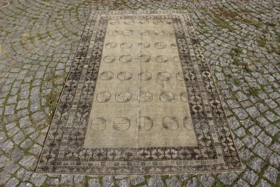 Persian Rug, 4'6" X 8'0" FT / 138 X 243 CM, Handwoven Rug, Decorative Rug, Room Size Rug, Living ... | Etsy (US)