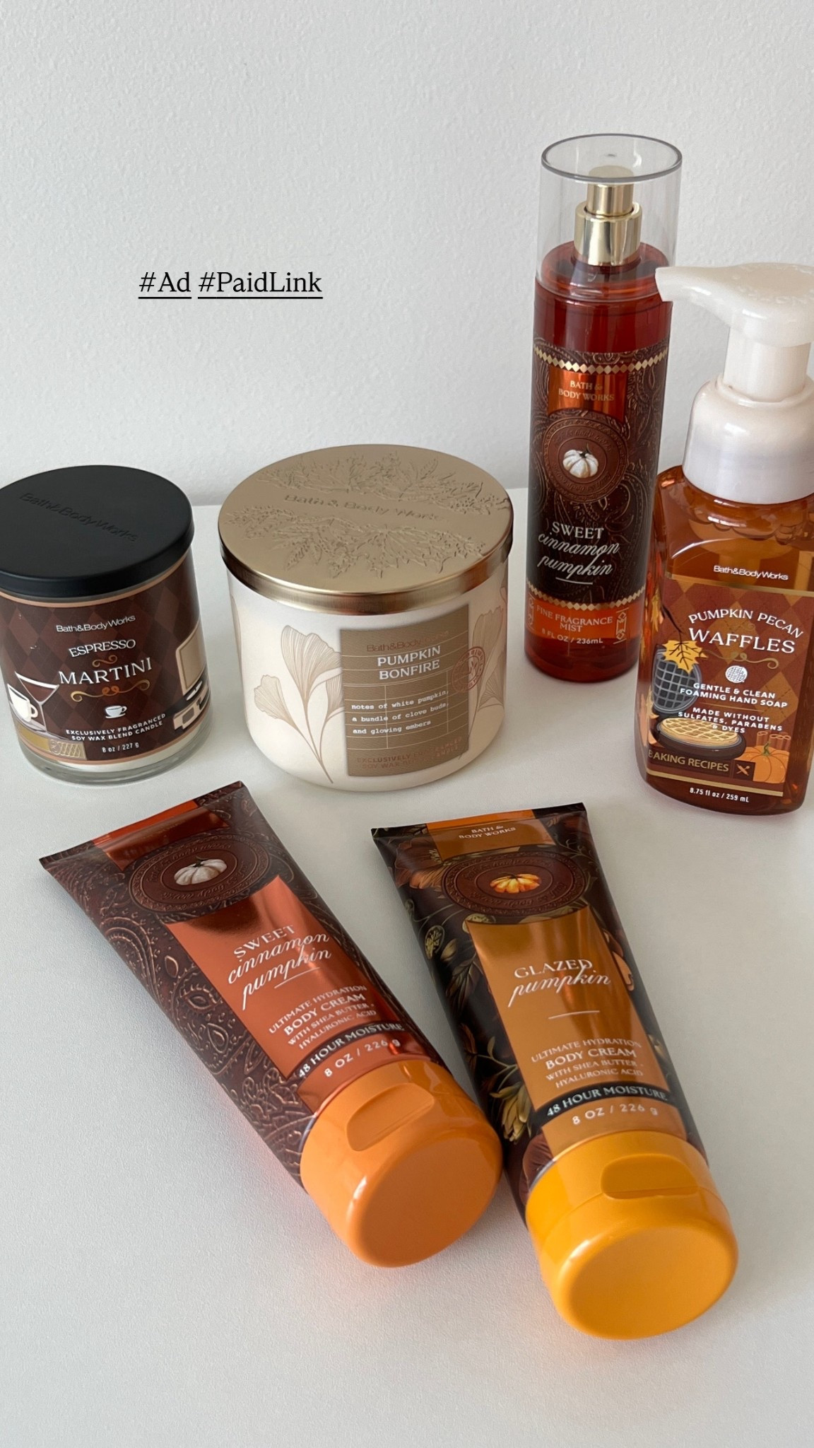 #Ad #PaidLink My favorite Fall items at Bath & Body Works!!😍🍁🎃 @bathandbodyworks

#bathandbodyworks #candle #home #pumpkin #fall #fallstyle

#LTKBeauty #LTKSeasonal #LTKHome