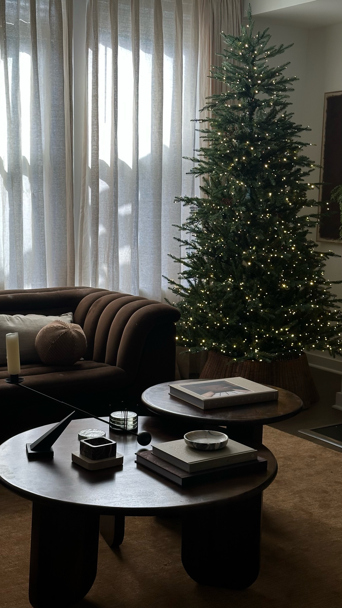 living room - with the Christmas tree just put up 🥹

#LTKSeasonal #LTKHoliday #LTKHome