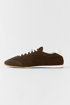 ALO Sunset Sneaker in Espresso Brown, Size: 6.5W | Alo Yoga