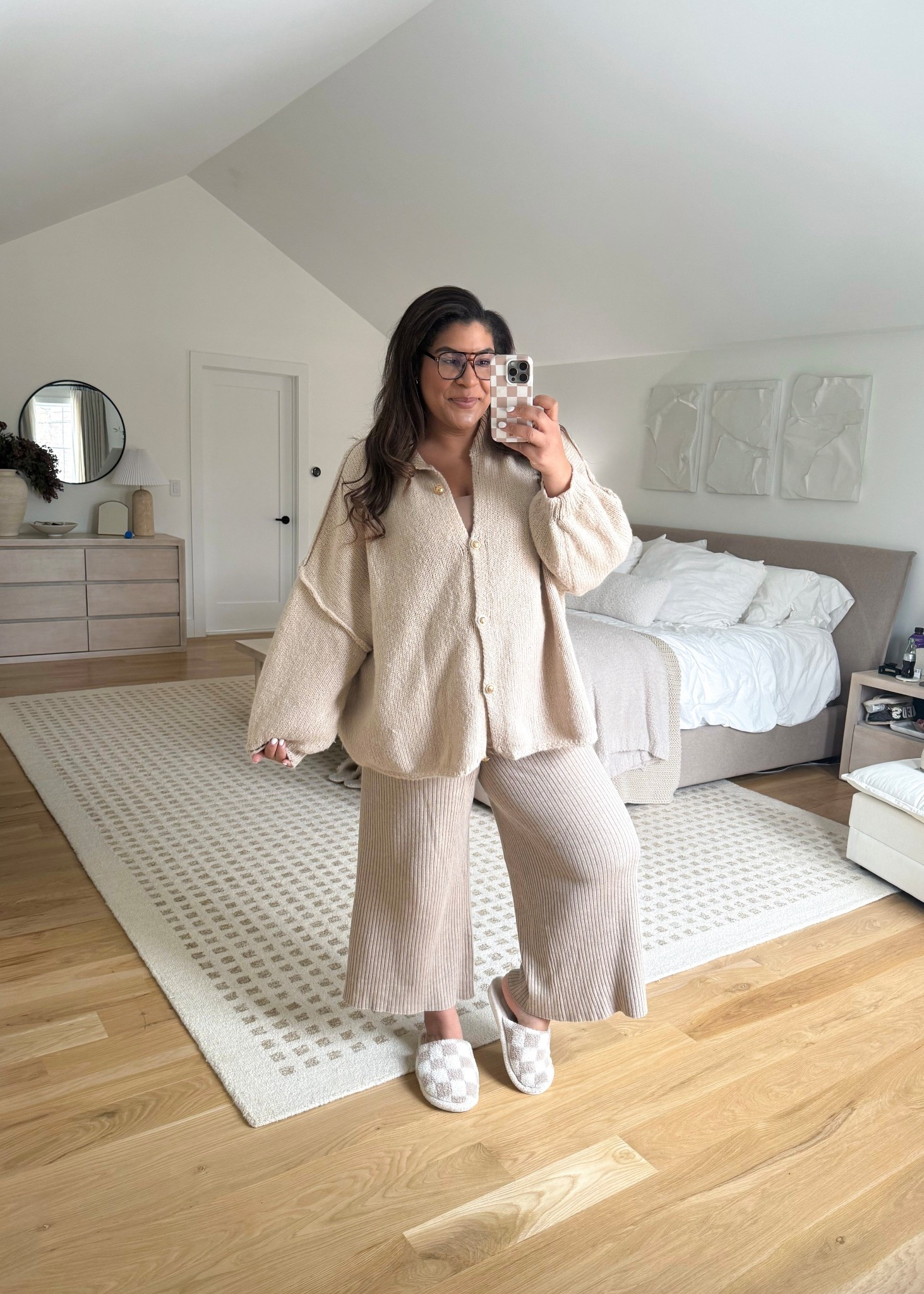 midsize ootd 1/2/26: oversized cardigan, ribbed soft pants, & fun checkered slippers in today’s outfit! I’m 5’9” size 12/XL & 23 weeks pregnant wearing a size XL on top & XL on bottom 

#LTKSeasonal #LTKFindsUnder50 #LTKMidsize