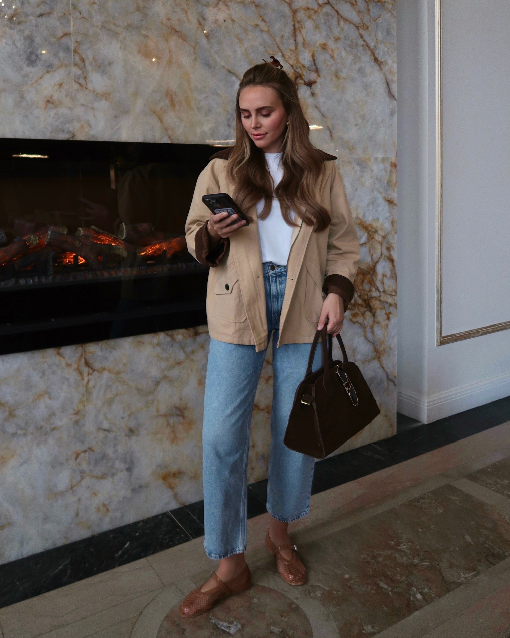 Wearing a size S in the oversized tee, L in the barn jacket for an oversized fit and a 27 in the denim (size up one size for more relaxed fit) #founditonamazon #amazonfashion #amazonfinds



#LTKFindsUnder50 #LTKStyleTip #LTKSaleAlert