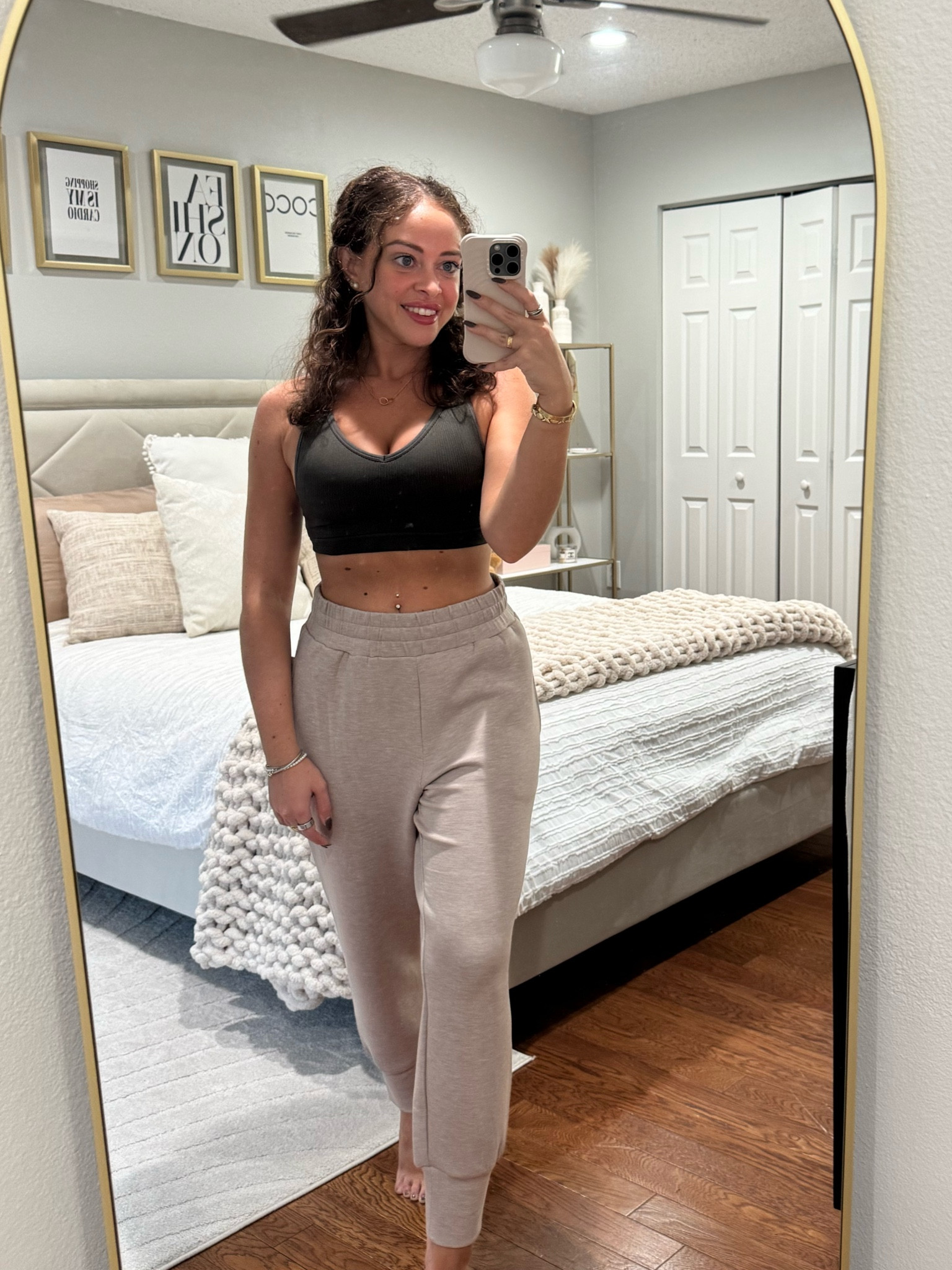 Lounge wear fit! 🧸
Top: S
Pants: S

#LTKGiftGuide #LTKActive #LTKFitness