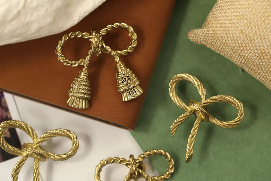 Vintage Brass Bow Knobs cupboard drawer pulls Custom Engraved wardrobe Knob Cabinet Knobs Gold dr... | Etsy (US)