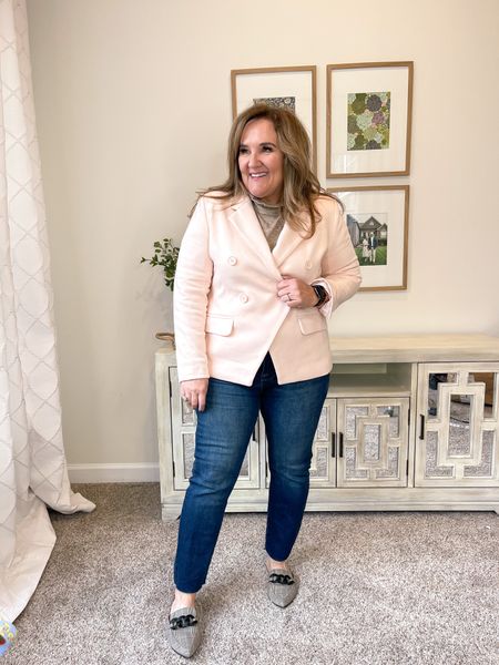Blush double breasted knit blazer. Size XL. Lined. 

Heathered mock turtleneck. Size L. 

Jeans size down. I’m in a 30. They’re a jeggings Jean. Lots is stretch. 

Code NANETTE10 for 10% off your GibsonLook order 


#LTKworkwear #LTKFind #LTKunder100