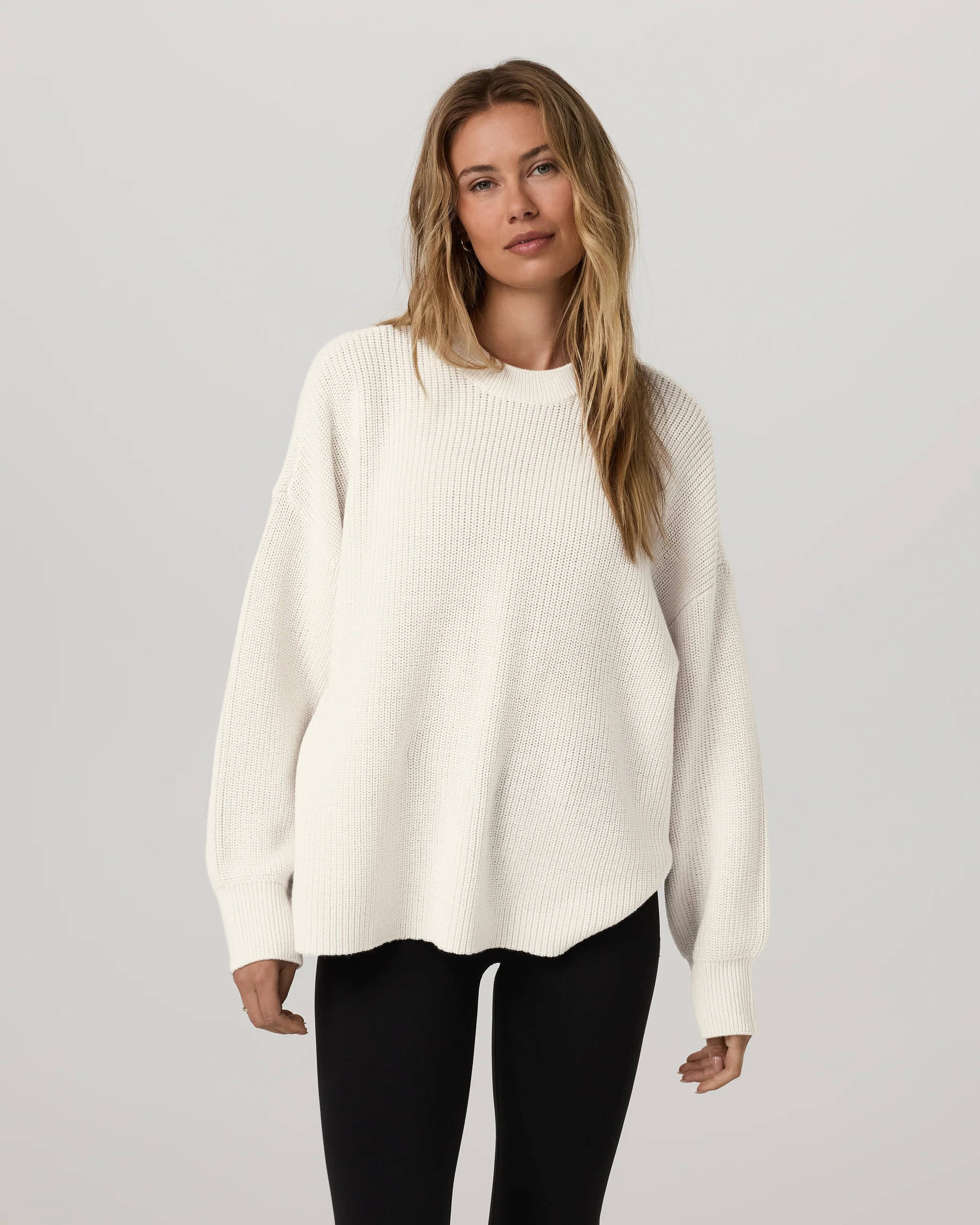 Alps Classic Crew Sweater | Women's Marshmallow Crewneck | Vuori | Vuori Clothing (US & Canada)