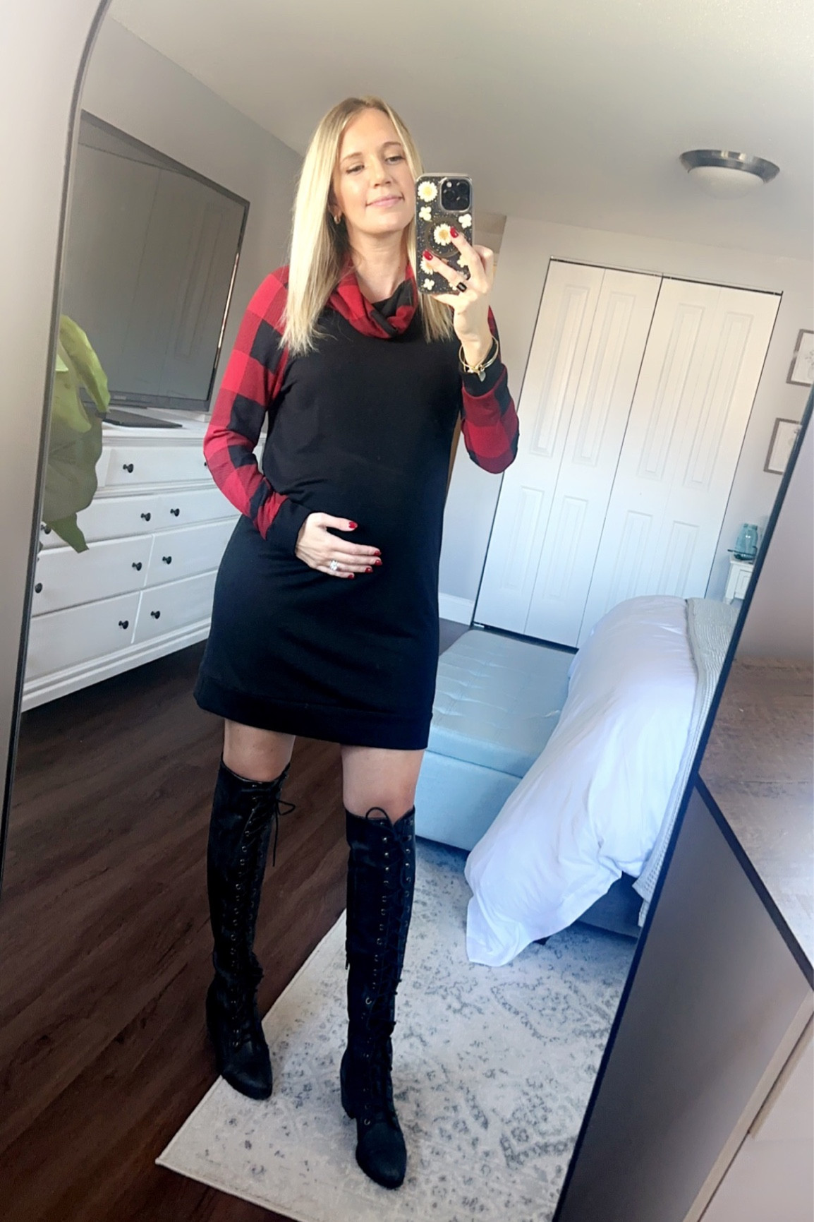 Fall maternity dress ♥️🌻

Bump friendly 
Maternity 
Apple picking 
Fall festival outfit
Sweater dress 
Maternity outfit 
5 months pregnant 
6 months pregnant 
🌻🌻

#LTKbump #LTKstyletip #LTKSeasonal