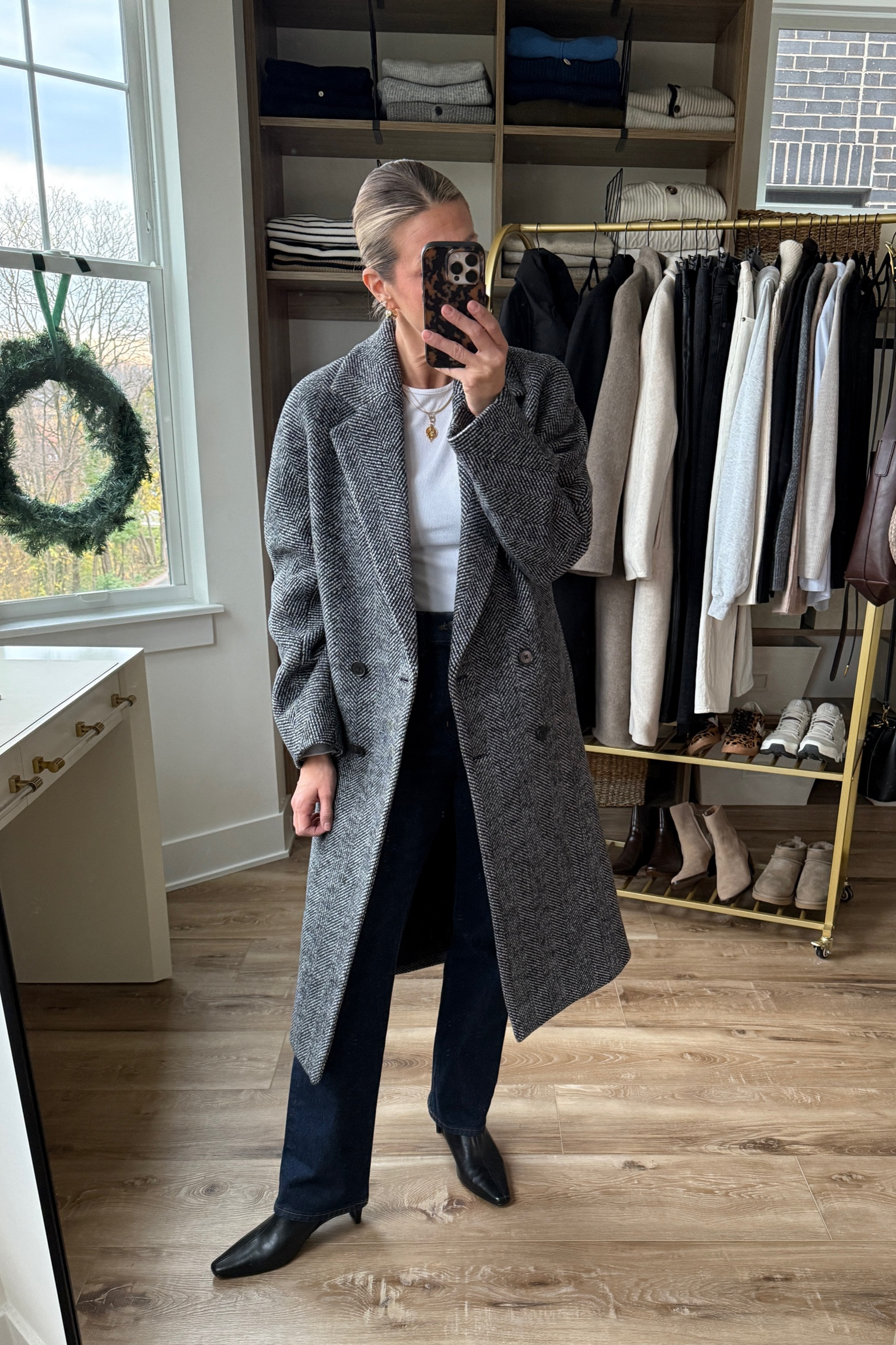 Wearing sized down to xxs (runs big)

#LTKStyleTip #LTKSeasonal #LTKOver40